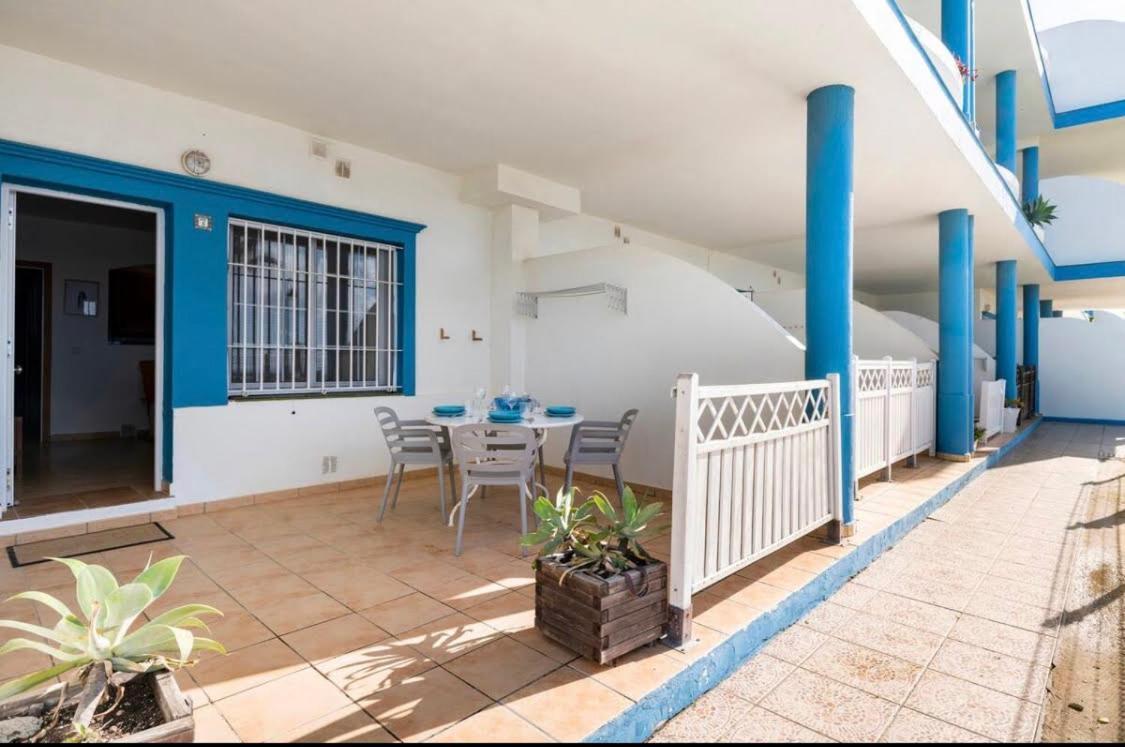 Apartamento La Tortuga II Beach Tarifa Esterno foto