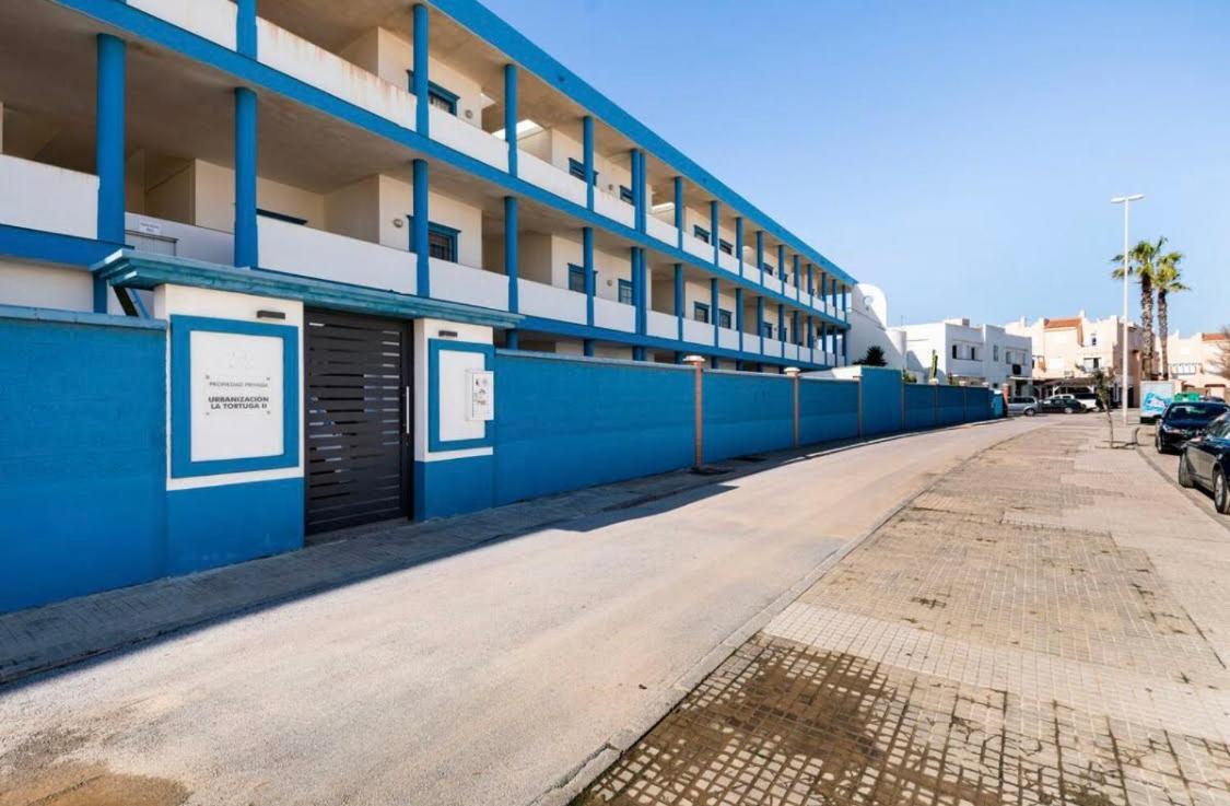 Apartamento La Tortuga II Beach Tarifa Esterno foto